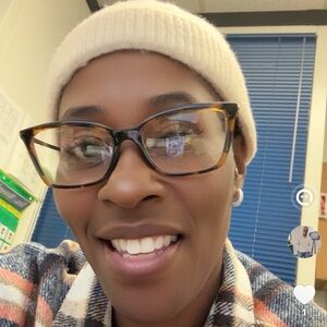 Meet your Posher, Ellery